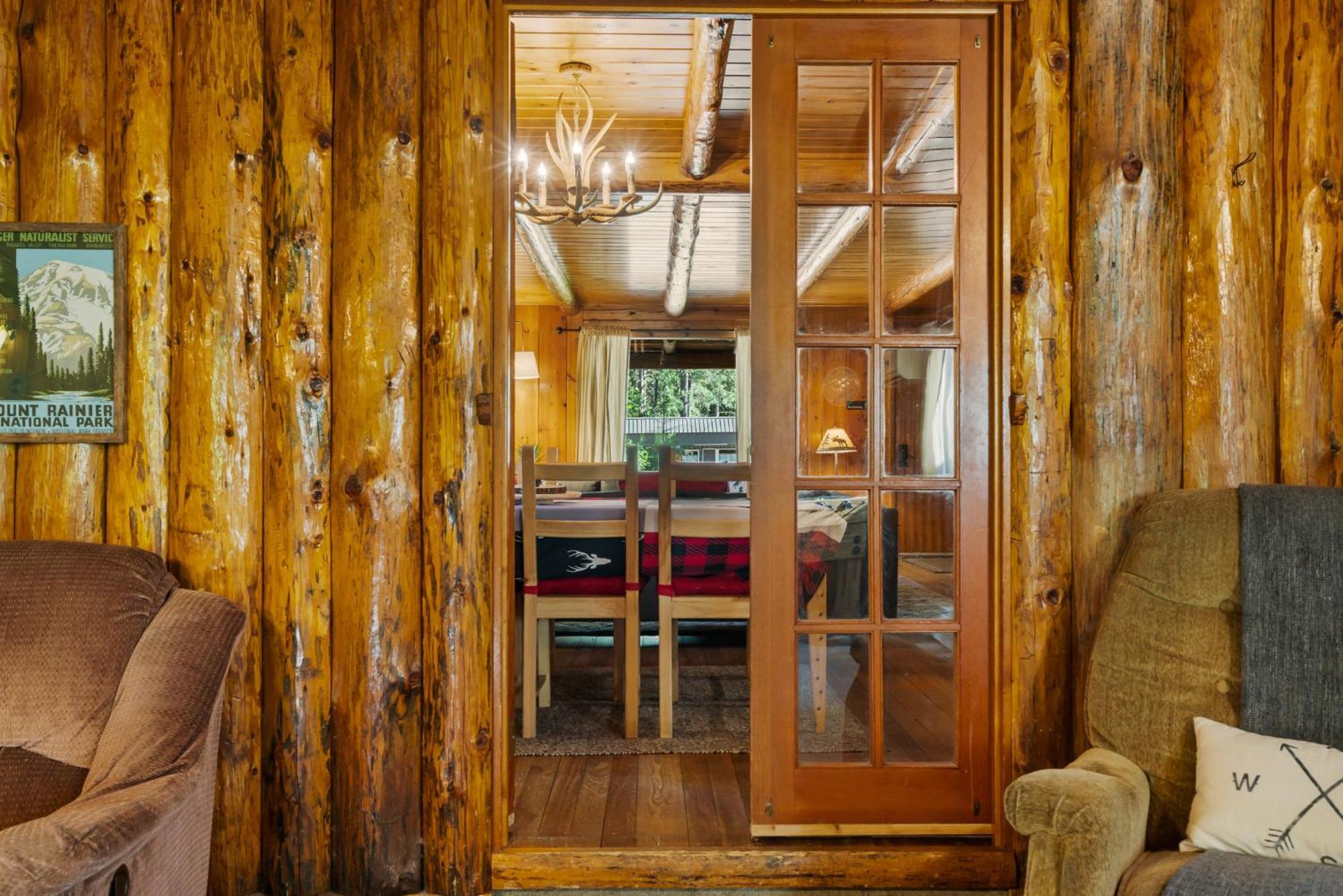 Rimrock White Pass Log Cabin Luxury Retreat מראה חיצוני תמונה