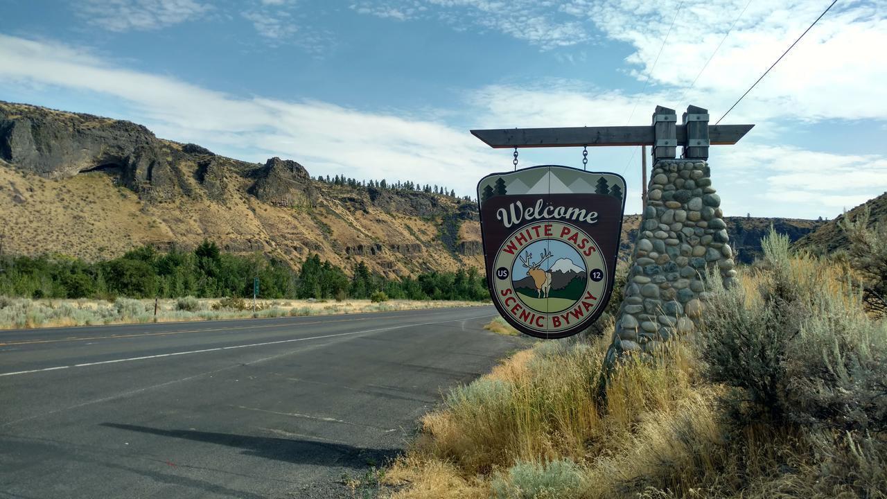 Rimrock White Pass Log Cabin Luxury Retreat מראה חיצוני תמונה